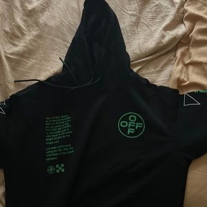 New off white hoodie for sale never worn